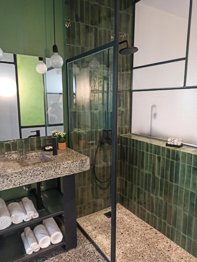 Hidesign The Getaway Apartment Athens
